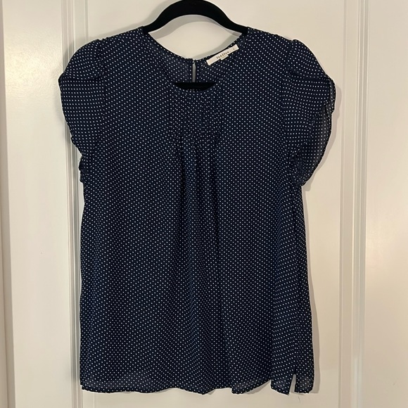 Lightweight navy polka dot blouse from Fun2Fun - large - Picture 1 of 8